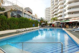 Apts Magalluf Playa (Adults Only)酒店 外观 照片